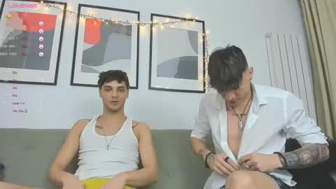 Snapshot of angelfrank chatting on 02.19.25 Frankie online show from 02.19.25