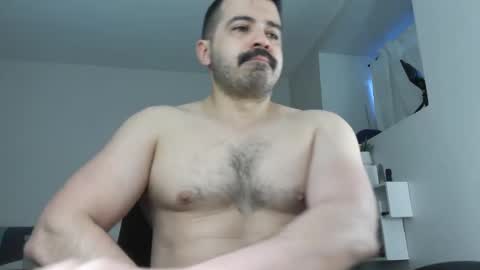 Angel Fusco online show from 05.12.26