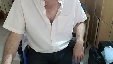 angelgarcia269 online show from 04.16.26