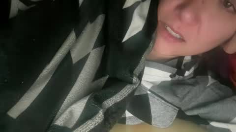 Snapshot of angelhearts111 chatting on 11.19.25 angelhearts111 online show from 11.19.25