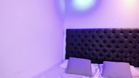 Snapshot of angeli_rivera chatting on 12.03.25 Angeli online show from 12.03.25