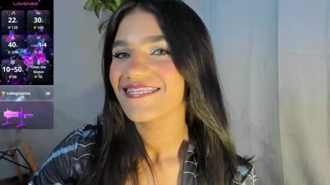 Snapshot of angeli_sexi chatting on 09.28.25 Carolina online show from 09.28.25