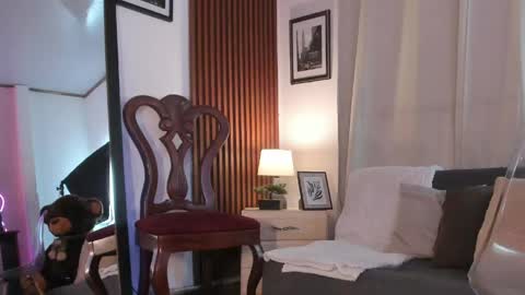 Carolina online show from 04.16.26