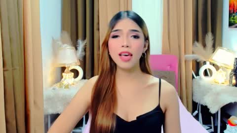 MISS PAU online show from 10.24.25