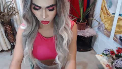 DIVINE ANGEL online show from 02.01.25