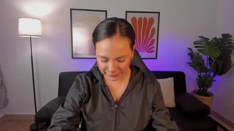 Angelica Cross online show from 06.01.26