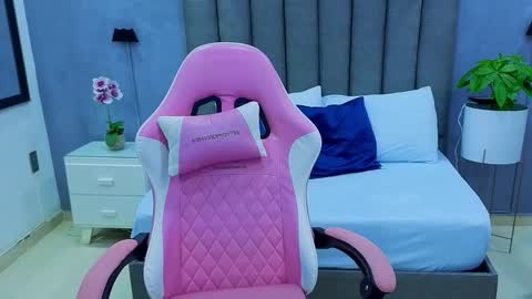 A N G E L I C A online show from 10.13.25