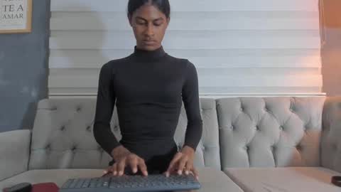 Snapshot of angelica_sexy1 chatting on 12.10.24 angelica_sexy1 online show from 12.10.24