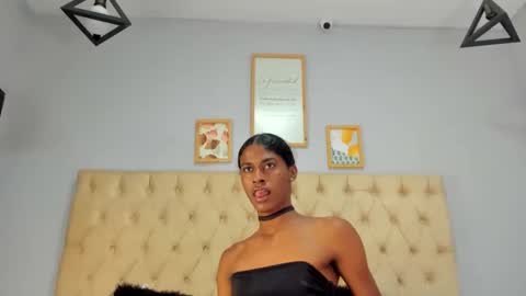 Snapshot of angelica_sexy1 chatting on 12.31.24 angelica_sexy1 online show from 12.31.24