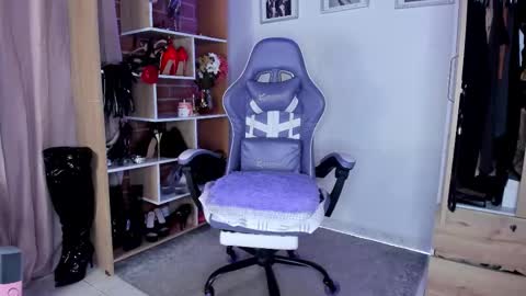 Angelica Sparks online show from 01.07.26