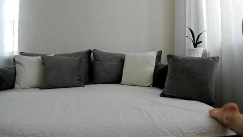 Snapshot of angelicarai chatting on 12.20.25 Angelica Rai online show from 12.20.25