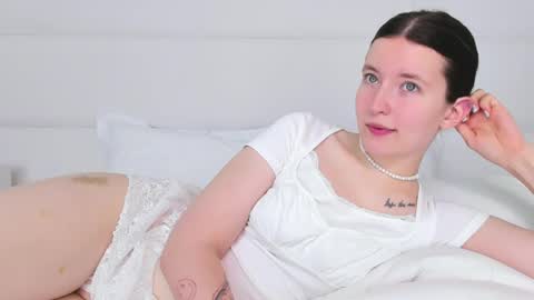 Angelic online show from 02.09.25