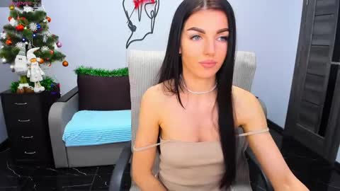 Angelina online show from 12.28.24