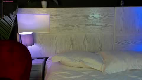 angelina_hilton online show from 04.16.26