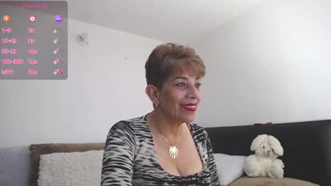 Angelina online show from 02.17.25