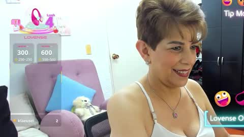 Angelina online show from 09.20.25