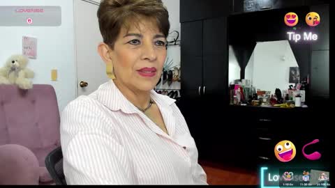 Angelina online show from 11.11.25