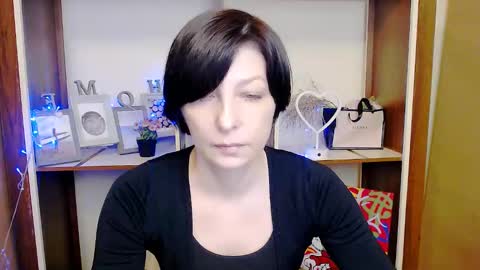Snapshot of angelinalov_ chatting on 01.20.25 Angelina online show from 01.20.25