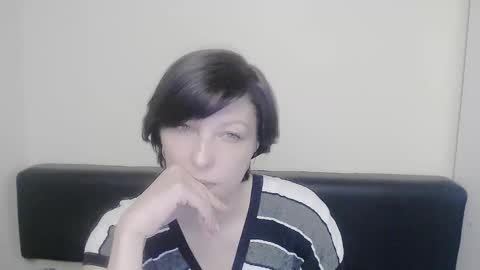 Snapshot of angelinalov_ chatting on 02.01.25 Angelina online show from 02.01.25