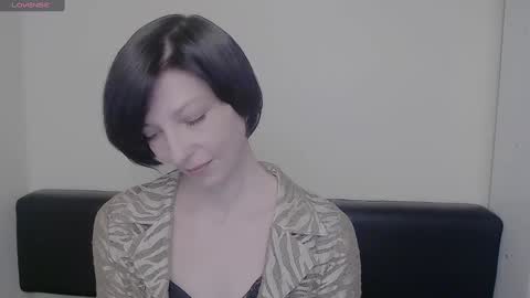 Snapshot of angelinalov_ chatting on 02.18.25 Angelina online show from 02.18.25