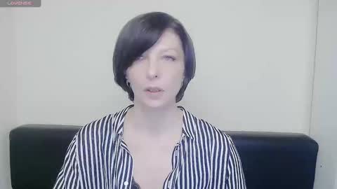 Snapshot of angelinalov_ chatting on 02.24.25 Angelina online show from 02.24.25