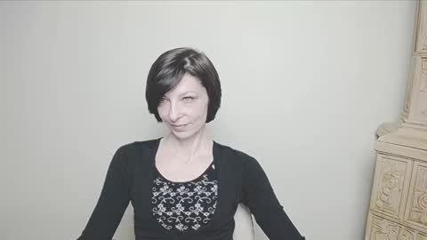 Snapshot of angelinalov_ chatting on 02.28.25 Angelina online show from 02.28.25
