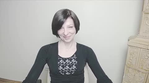 Snapshot of angelinalov_ chatting on 03.04.25 Angelina online show from 03.04.25