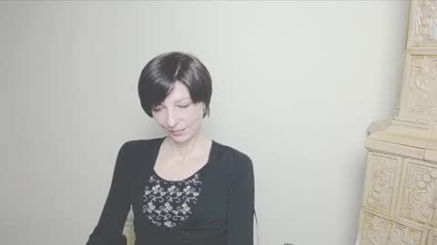 Snapshot of angelinalov_ chatting on 03.07.25 Angelina online show from 03.07.25