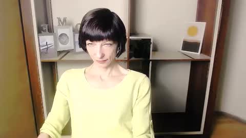 Snapshot of angelinalov_ chatting on 09.13.25 Angelina online show from 09.13.25