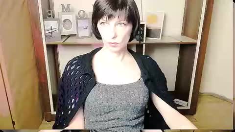 Snapshot of angelinalov_ chatting on 06.09.26 Angelina online show from 06.09.26