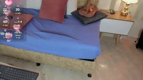 angelinarouse_ online show from 10.04.25