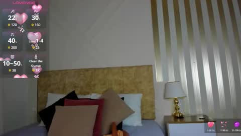 angelinarouse_ online show from 10.26.25