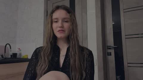 Nika online show from 04.15.26