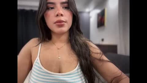 Snapshot of angelinav7 chatting on 07.14.26 Angelina Weiss online show from 07.14.26