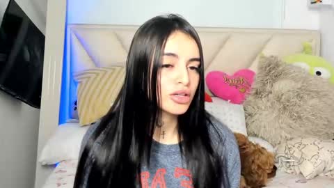 Snapshot of angeline__smith chatting on 02.28.25 Angeline Smith online show from 02.28.25