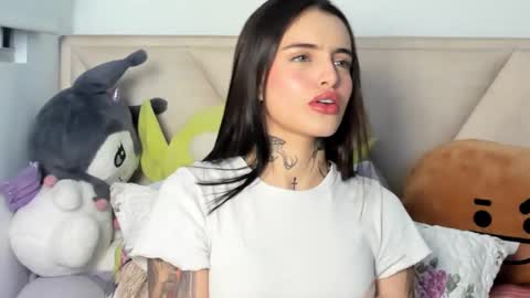 Snapshot of angeline__smith chatting on 09.28.25 Angeline Smith online show from 09.28.25