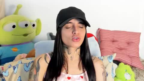 Snapshot of angeline__smith chatting on 10.08.25 Angeline Smith online show from 10.08.25