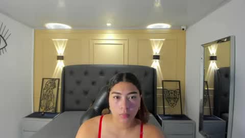 Snapshot of angelinemore chatting on 07.18.26 ANGELINE online show from 07.18.26