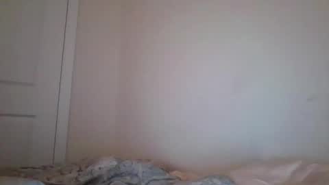 Snapshot of angeliquebelcaliz chatting on 02.18.25 angeliquebelcaliz online show from 02.18.25