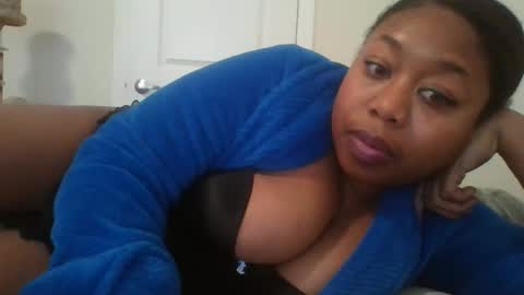 Snapshot of angeliquebelcaliz chatting on 03.06.25 angeliquebelcaliz online show from 03.06.25