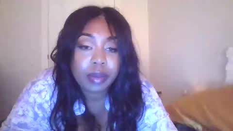 Snapshot of angeliquebelcaliz chatting on 09.24.25 angeliquebelcaliz online show from 09.24.25