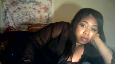 Snapshot of angeliquebelcaliz chatting on 12.16.25 angeliquebelcaliz online show from 12.16.25