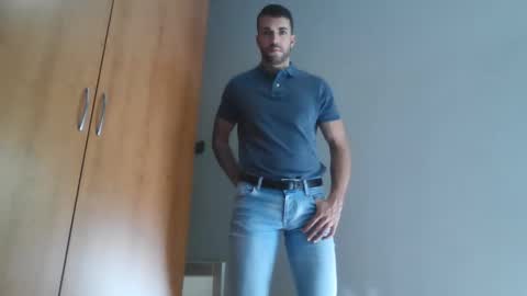 Snapshot of angell102890 chatting on 10.11.25 angell102890 online show from 10.11.25