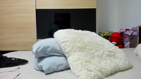 KrystyYo online show from 03.09.26