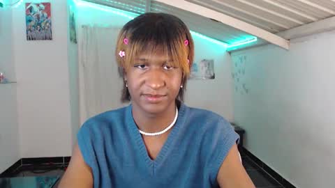 Danielle online show from 01.23.25