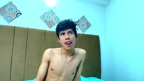 Angelldustt  online show from 11.06.25