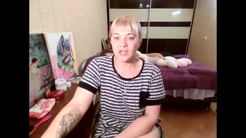 angelleah online show from 10.09.25
