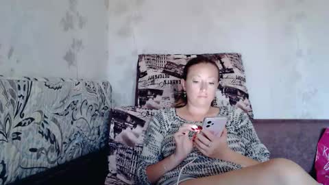 Snapshot of angellllsexy chatting on 09.13.25 Galina online show from 09.13.25