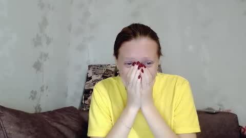 Snapshot of angellllsexy chatting on 09.23.25 Galina online show from 09.23.25