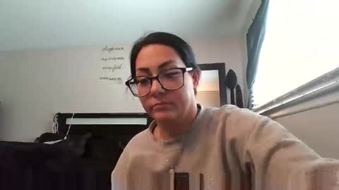 Snapshot of angelmarie7 chatting on 12.01.25 Angel Marie online show from 12.01.25